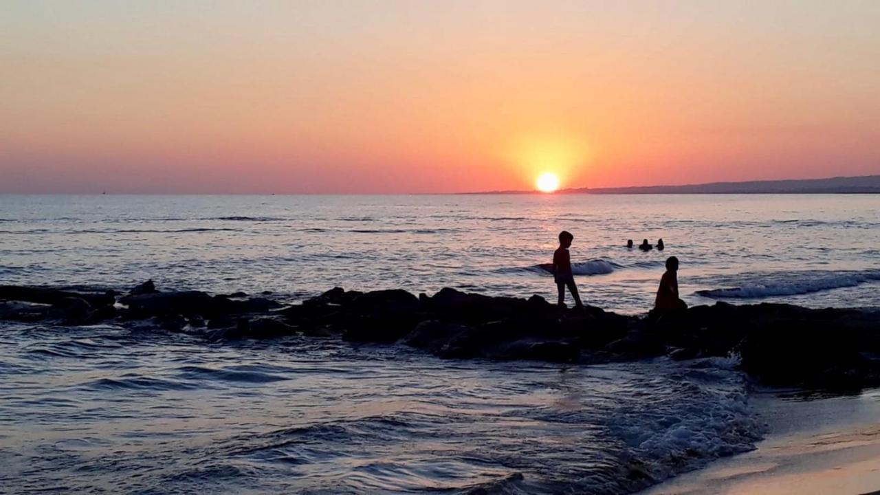 Covo Dei Marinai Villa Cava d'Aliga Bagian luar foto